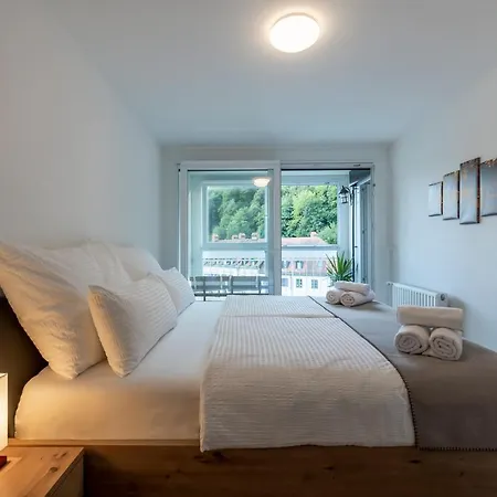 Tamliving 2br Center 3 Bridges Great View Kitchen Apartament